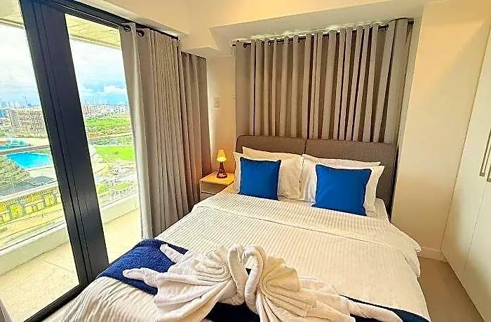 Sapphire Seaview Park * Manila