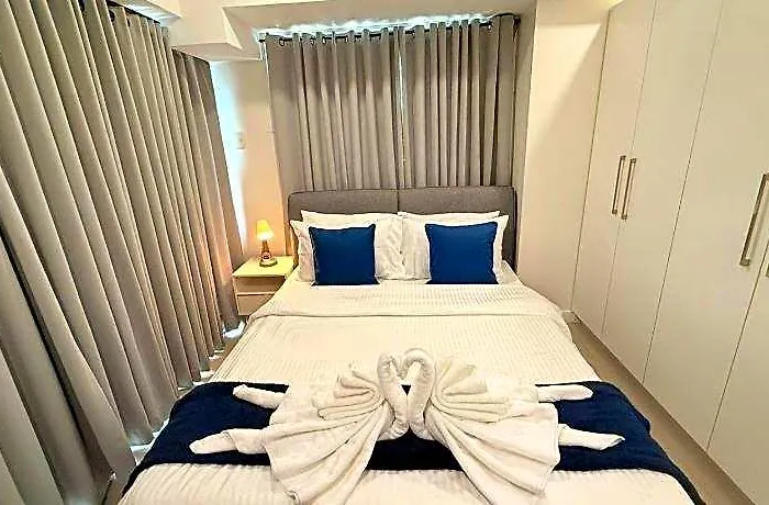 Sapphire Seaview Park * Manila